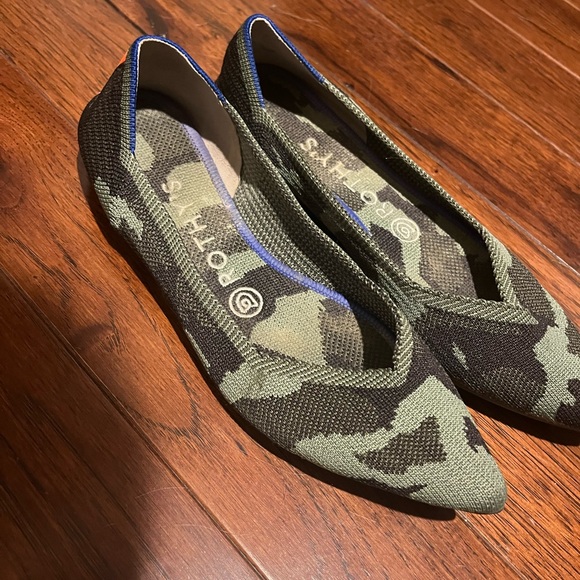 Rothy’s. The Point. Camo. - Picture 2 of 3